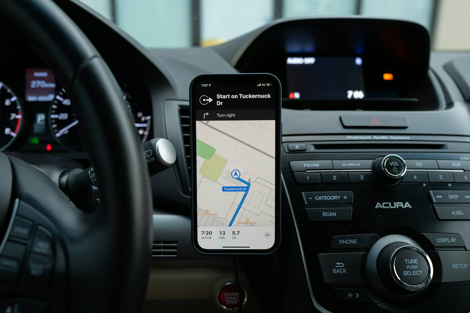 AI camera and fleet monitoring technology